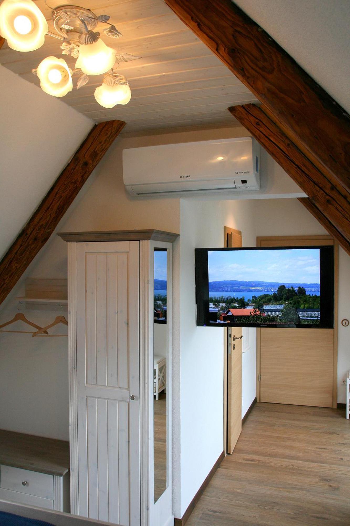 Waldvogel Ferienzimmer Klimatisiert Immenstaad am Bodensee Eksteriør bilde